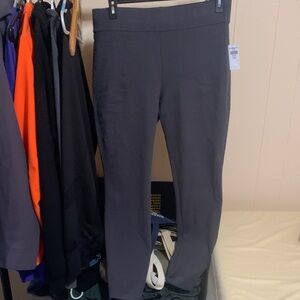 NWT L.L. Bean Essentials Leggings